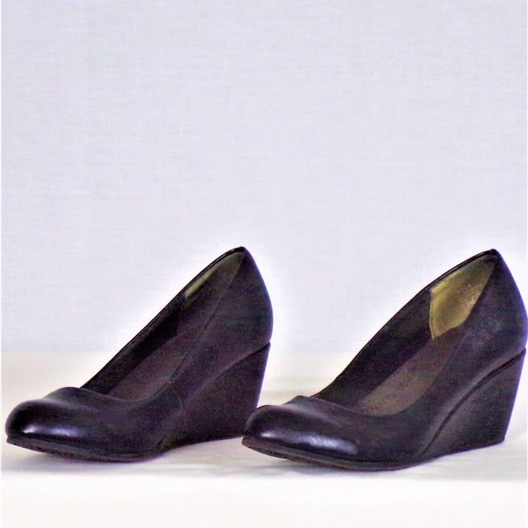 COMFORT CUSHION 6.5M black wedge-heel pumps cushioned insoles - Picture 4 of 8